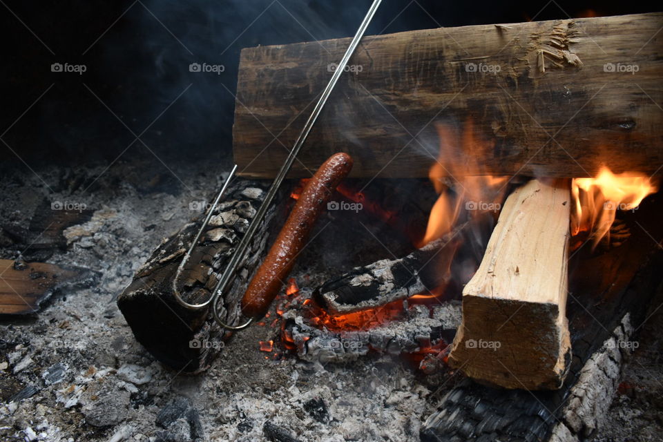 Campfire hot dog