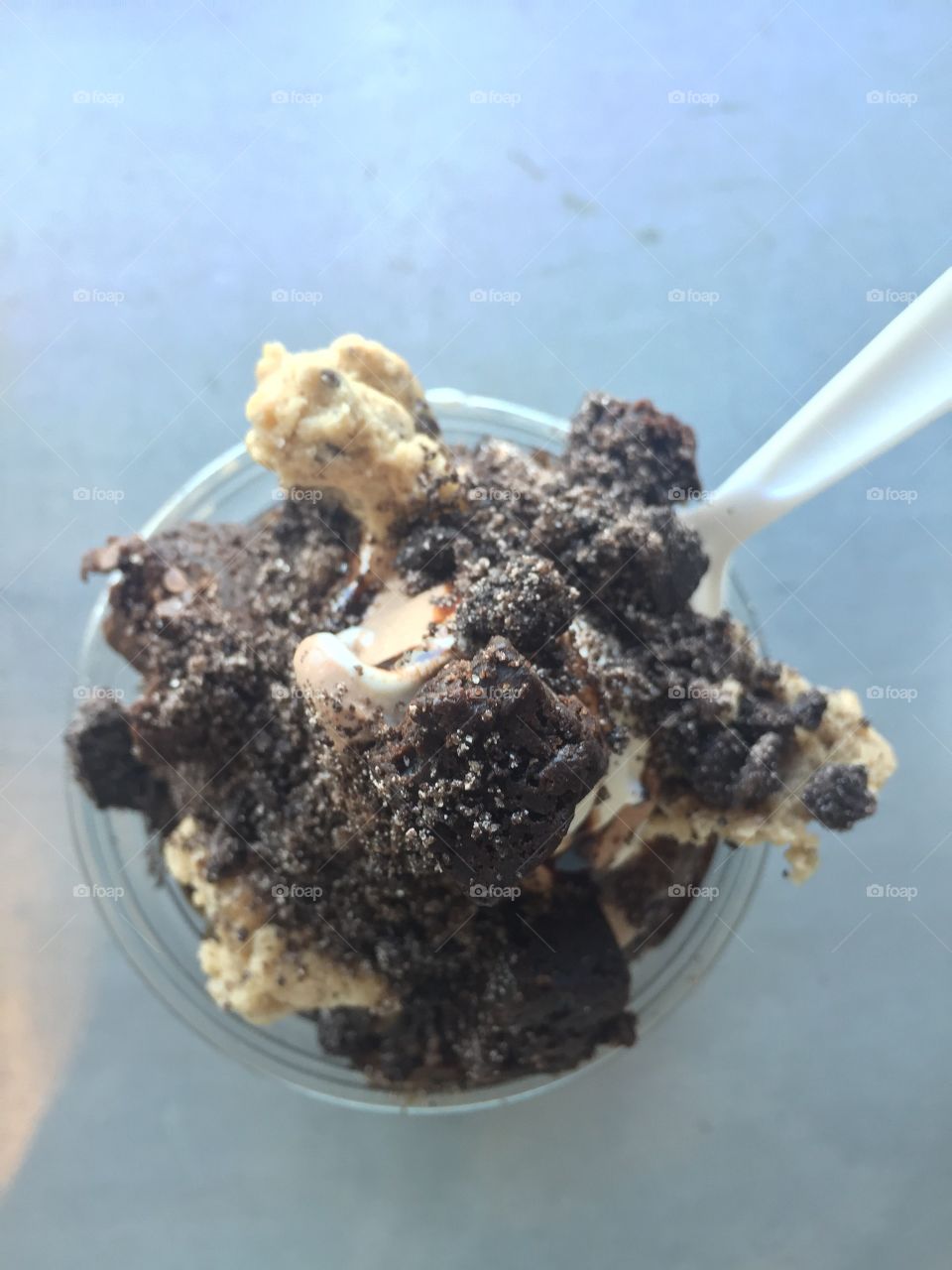 Cookie dough and brownie sundae 