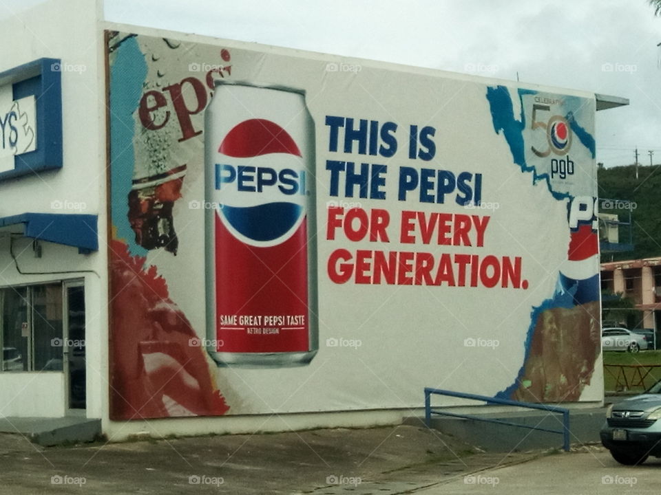 Wall Pepsi