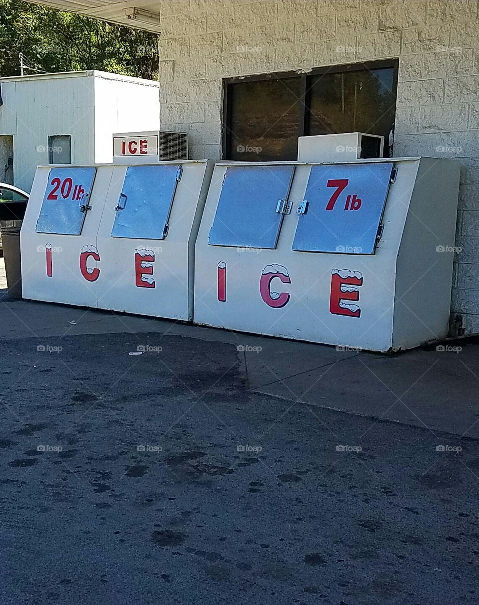 Ice machine