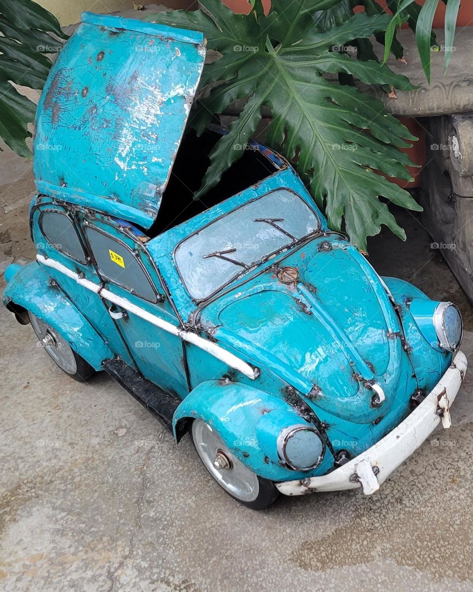 Little Metal Volkswagen (Bug)