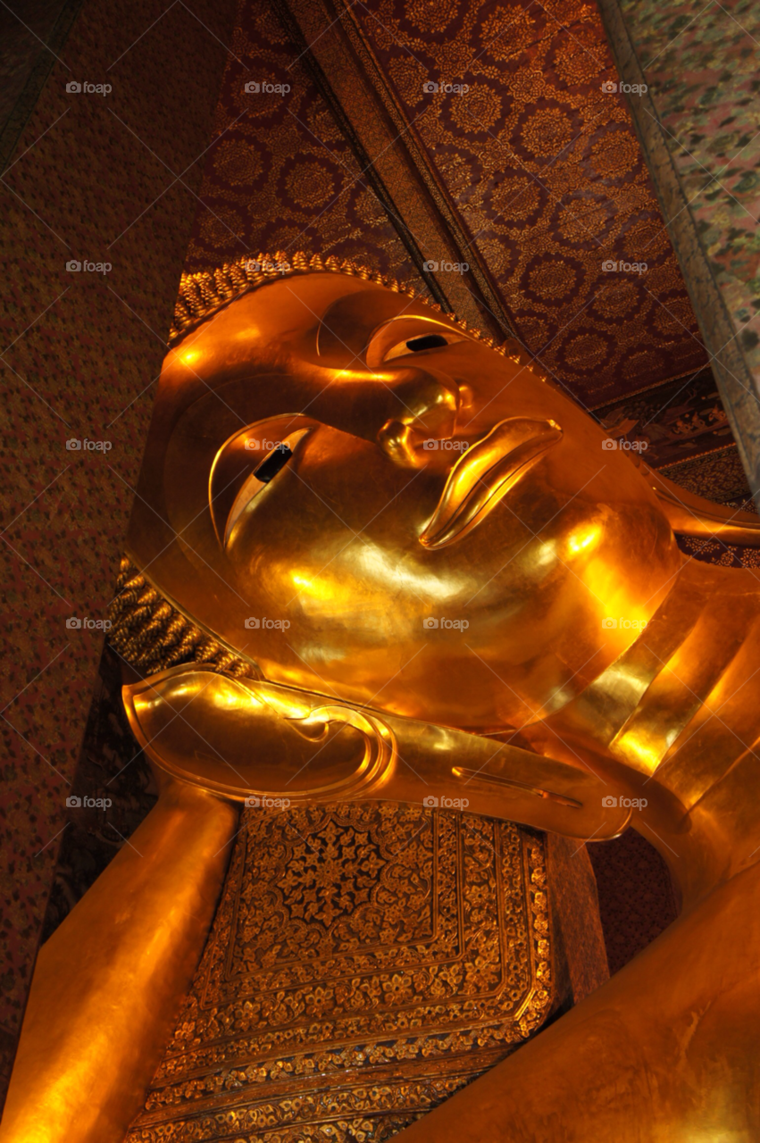 sleeping bangkok gold thailand by schibuola