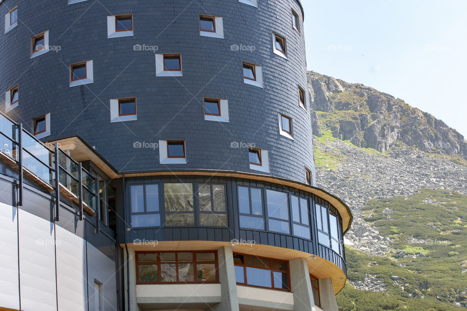 Square window building in Austria