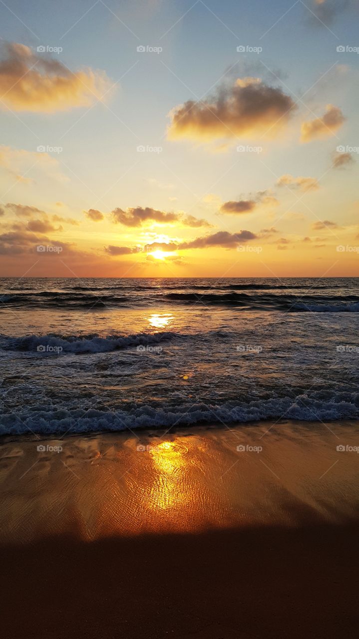 induruwa beach sri lanka