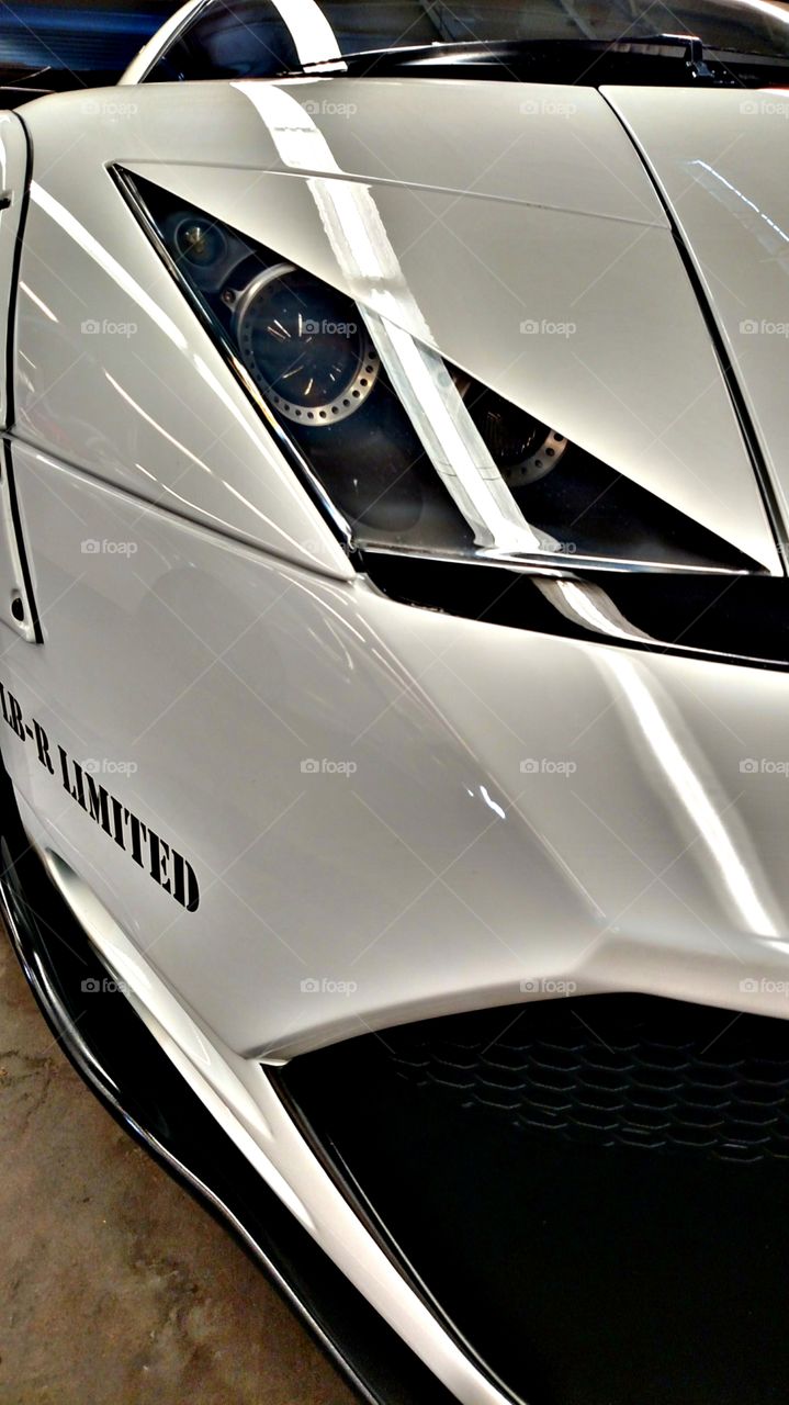 eye of Lamborghini