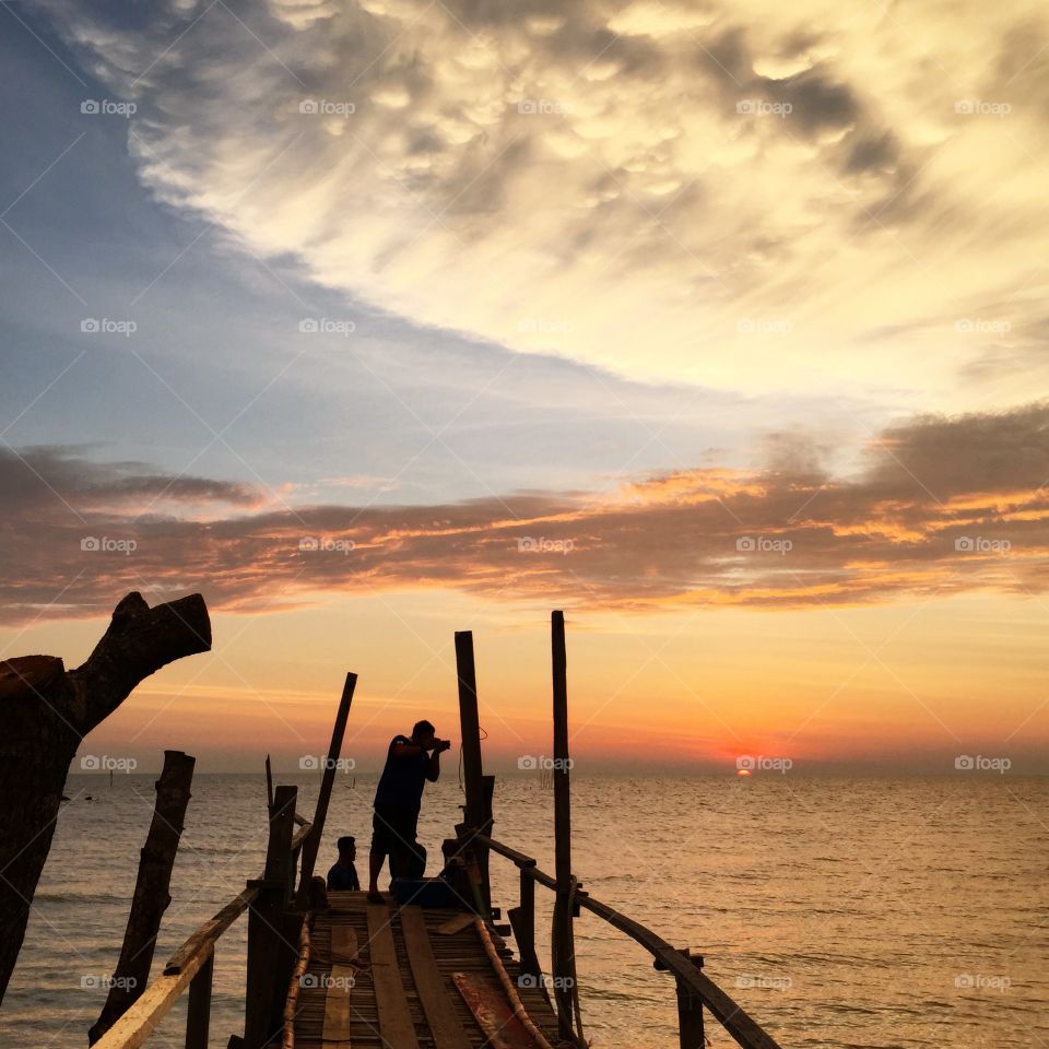 Photograper take moment sunset