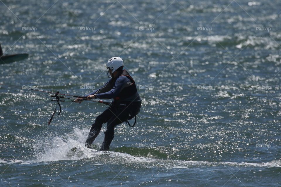 Kiteboarding in choppy seas