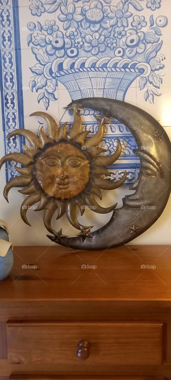 sun and moon decoration