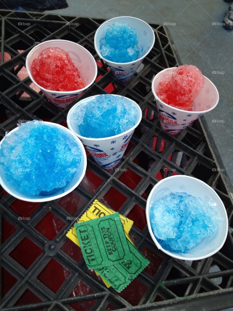 Ices,red,blue,tickets