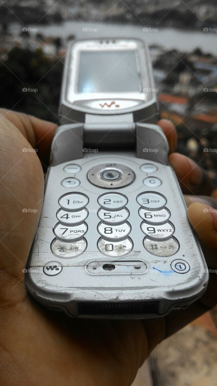 Sony Ericsson cellphone
