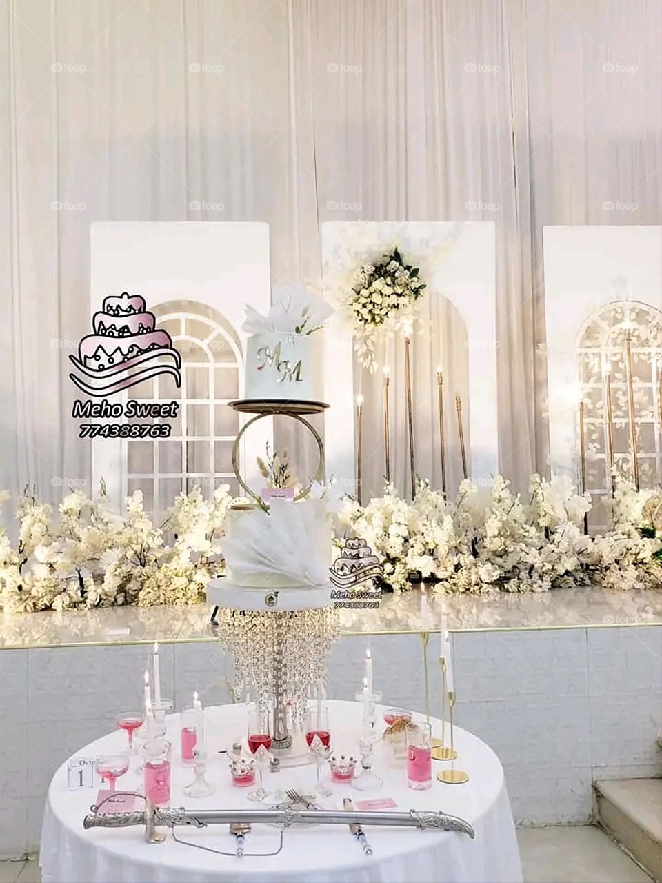 A very beautiful picture, and there is no better picture than it. There is no better picture of green herbs and colorful, red and white roses than it. Glory be to God, the natural and picturesque view, and there is no more