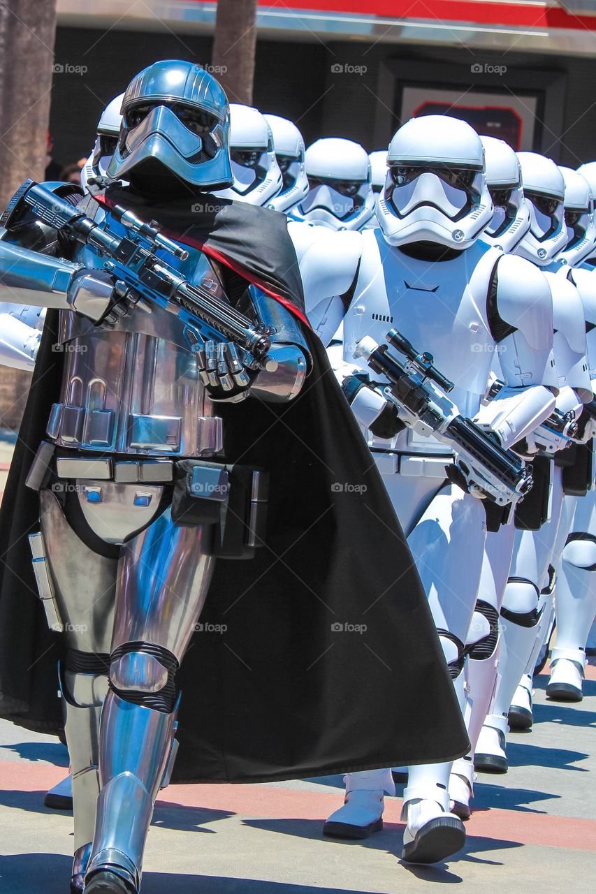 Star Wars Captain Phasma leading Stormtroopers at Hollywood Studios Disneyworld 