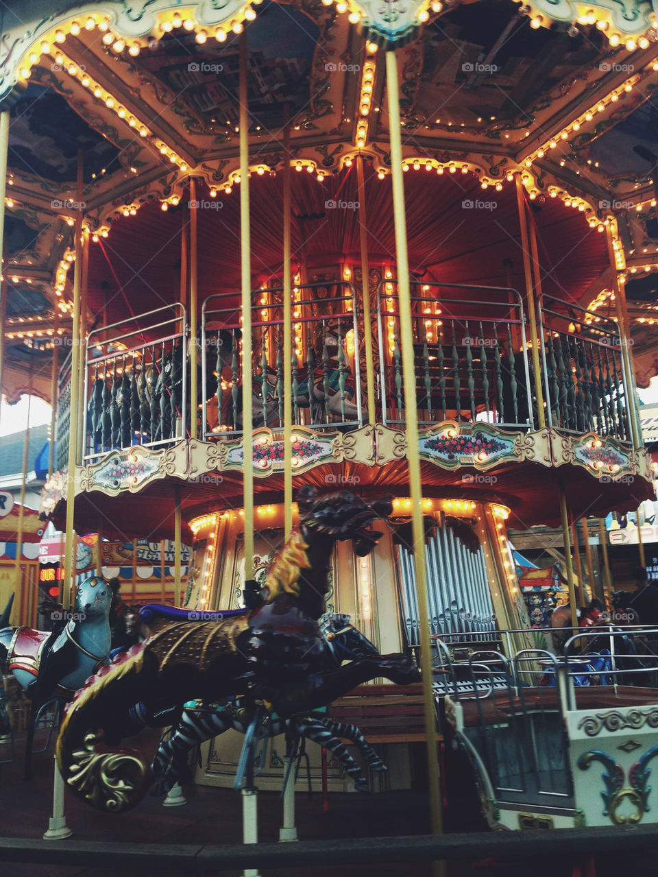 DRAGON CAROUSEL