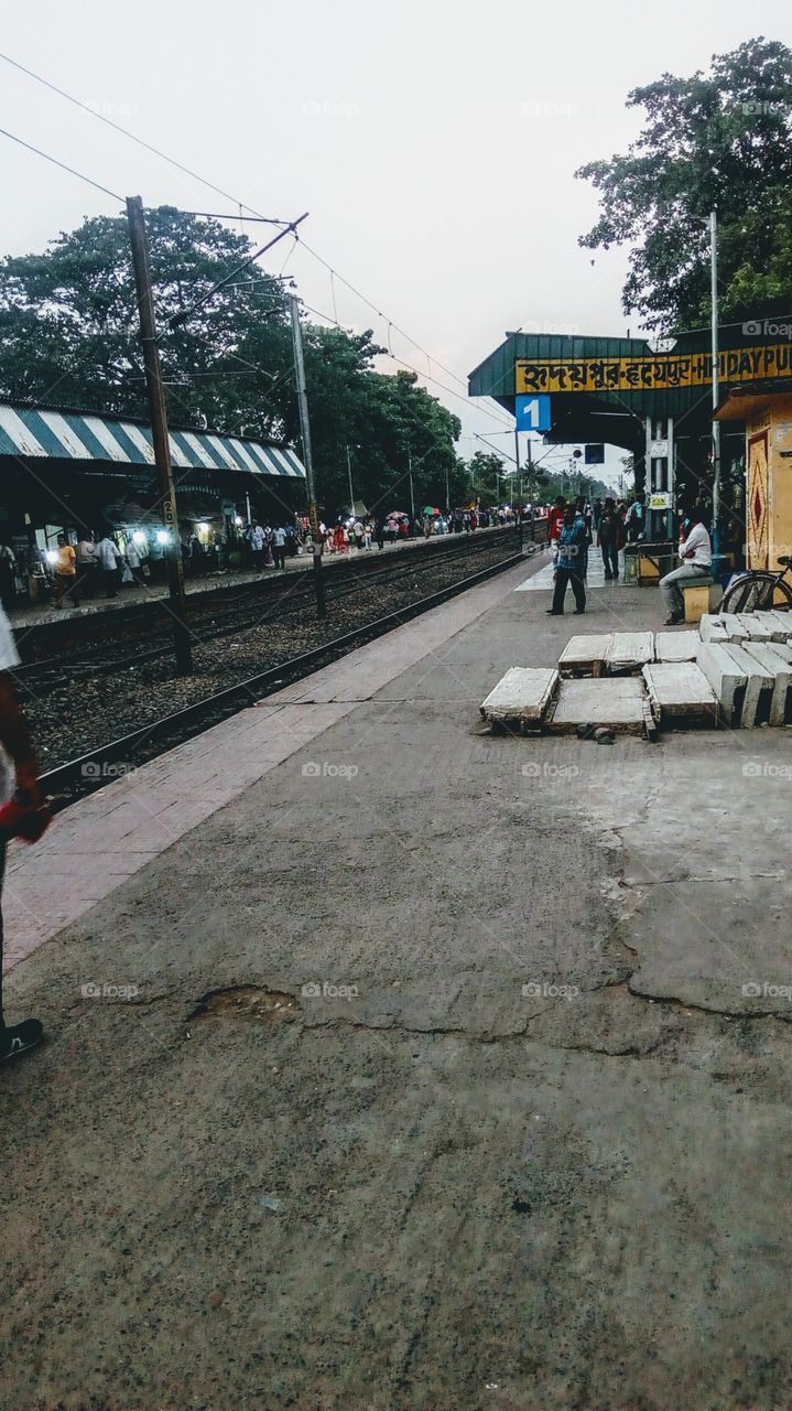 railway platform