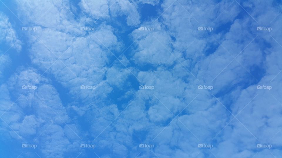 Thin clouds and blue sky