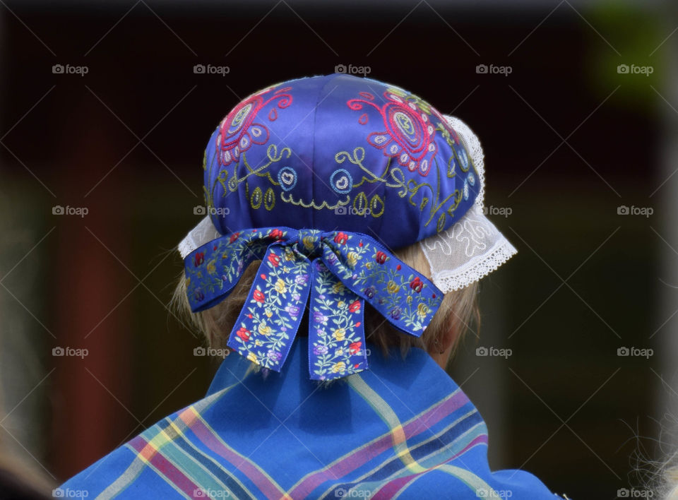 hat traditional blue