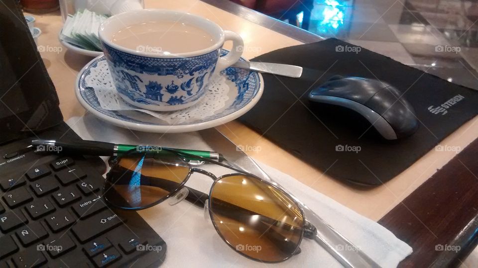 Working at cafe. Working in Samborns Genova. Mexico City's Zona Rosa