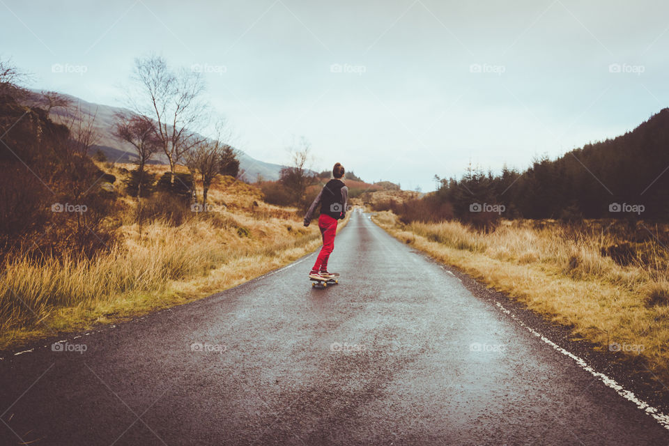 Skateboarding 