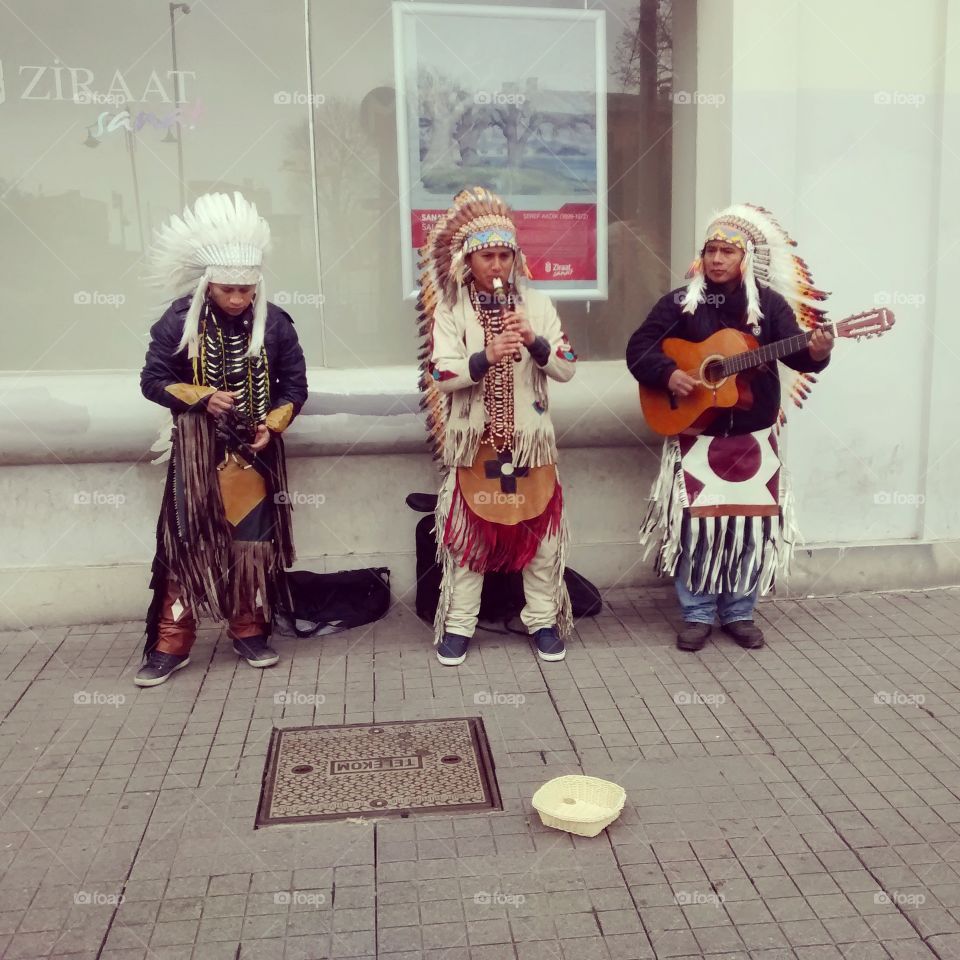 Street performers . Red Indians street performers in Istanbul, Turkey