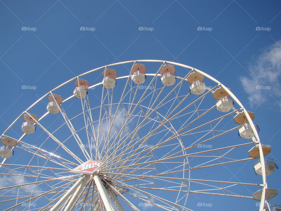 Ferris wheel 