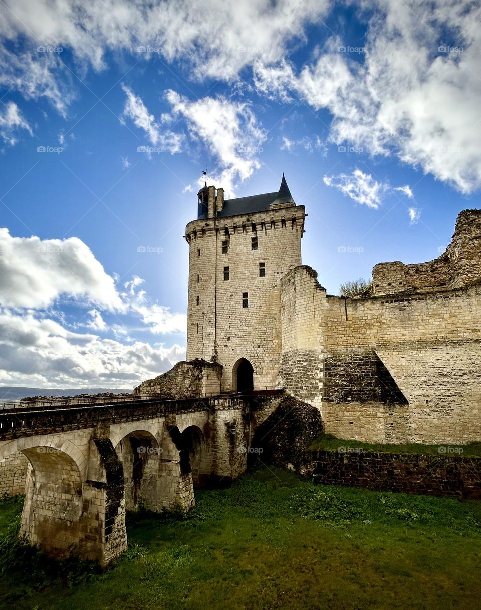 Chinon , forteresse France March 2023 . 