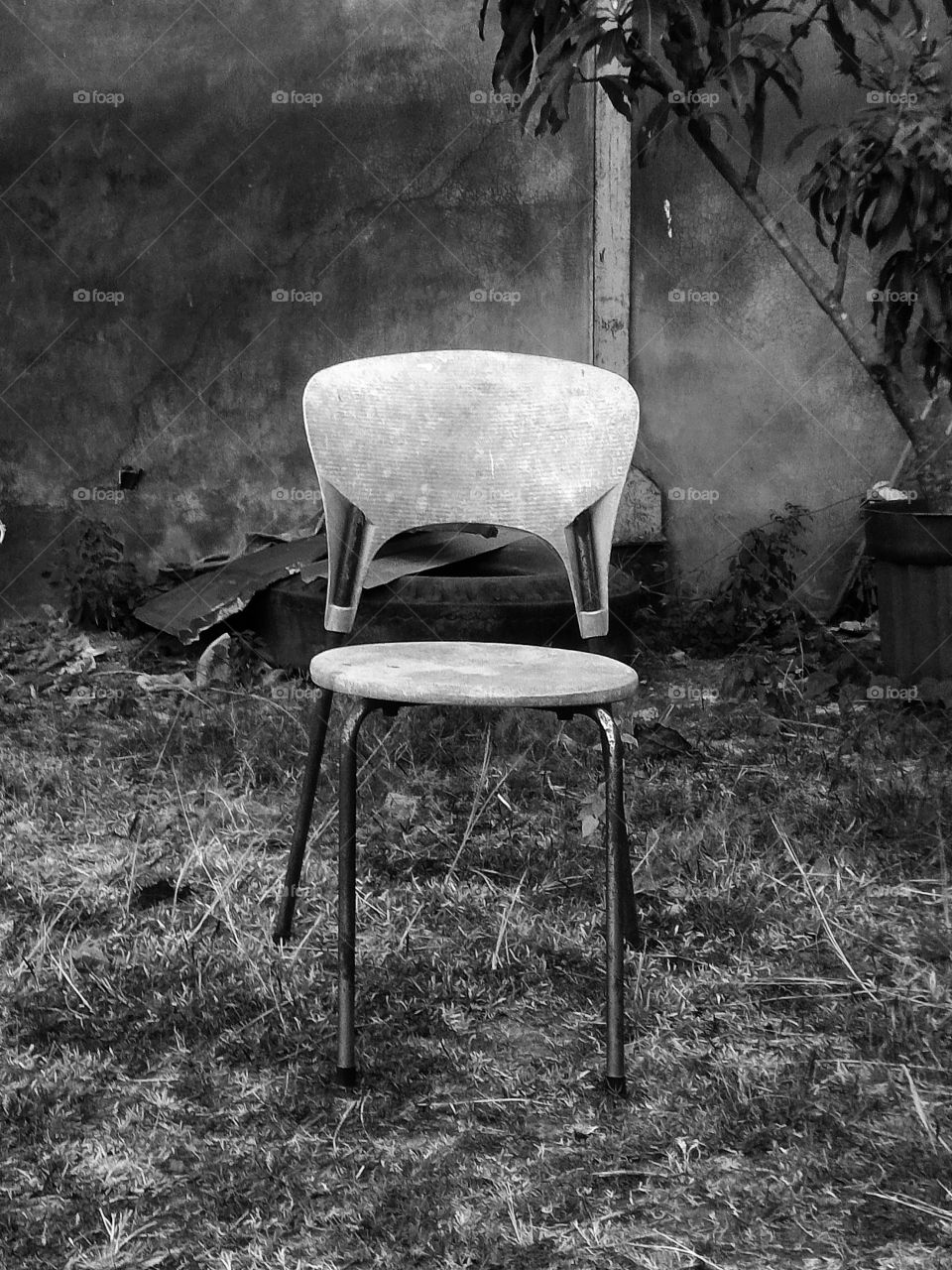 abandoned chair