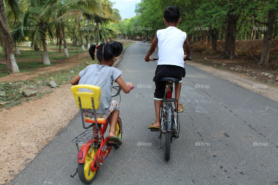 summer cycling