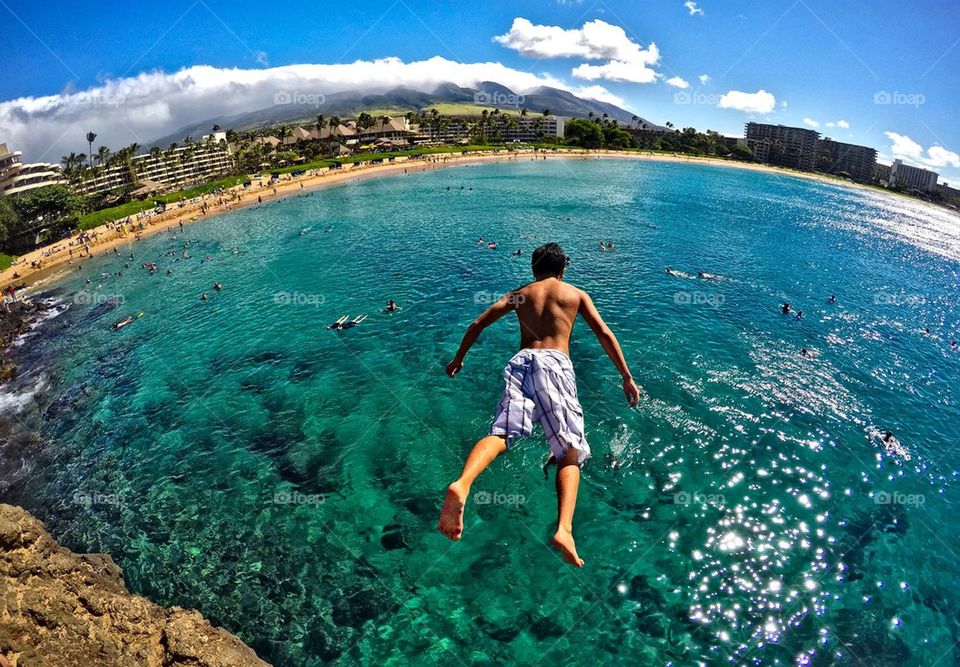 cliff jumping