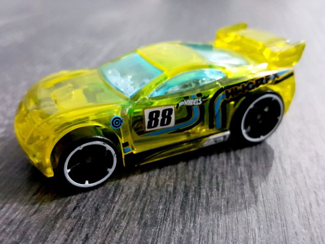 Car toy