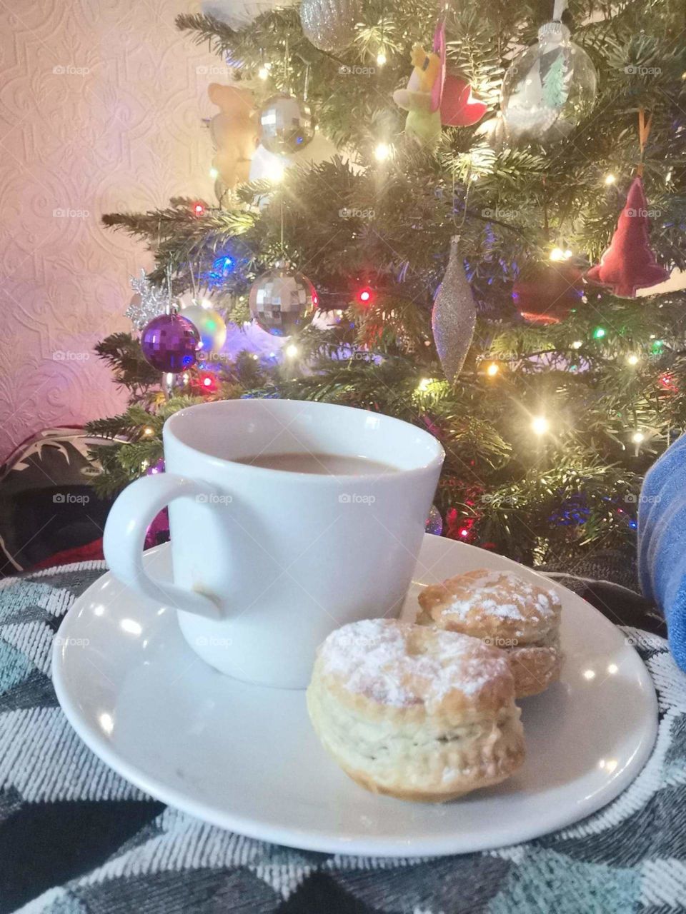 Coffee and a mince pie , it's nearly Christmas