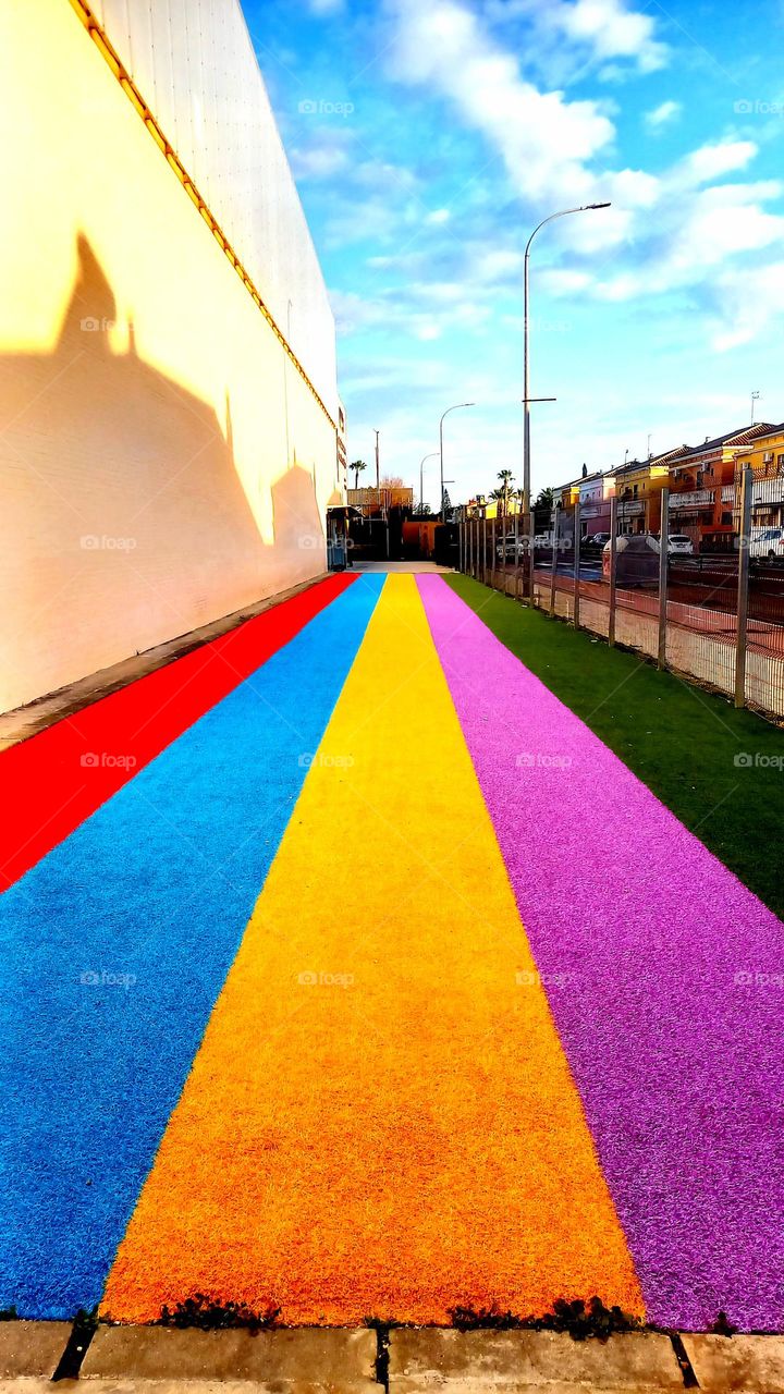 Pista de césped colores complementarios