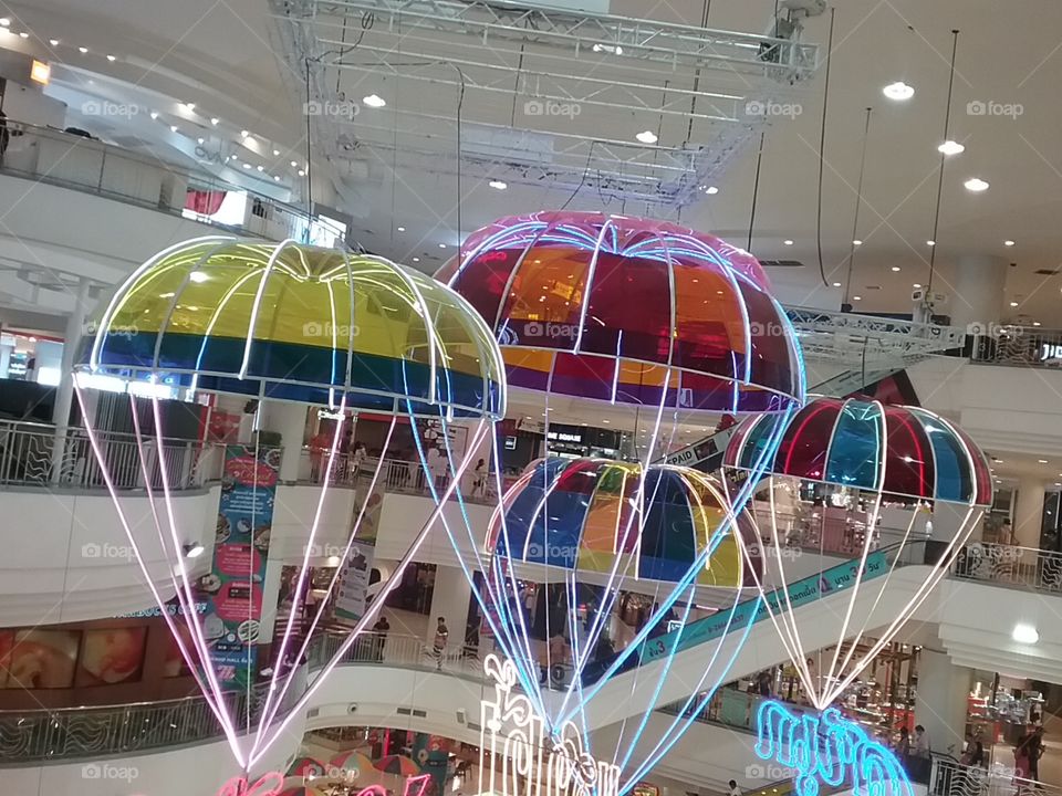 The ballons of light in The Mall Bangkapi, Bangkok, Thailand. Hot Summer, Hot Yummy local food in The Ball Bangkapi.