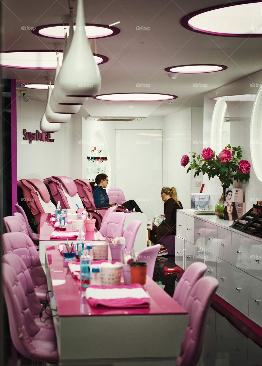 Beauty salon