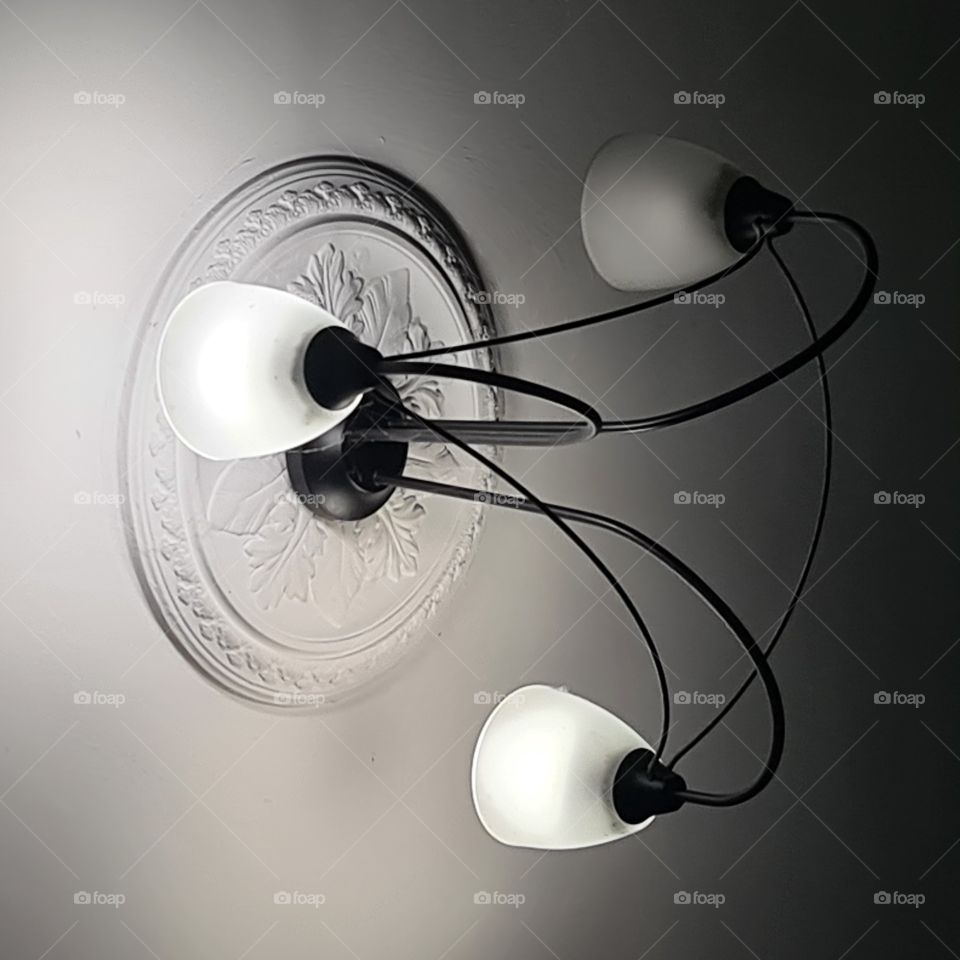 juego de luces del techo de la sala de mi casa