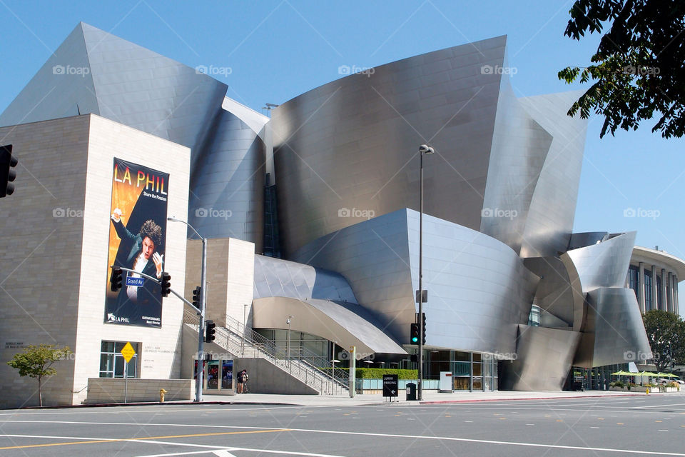 classic modern building architecture by lenusik