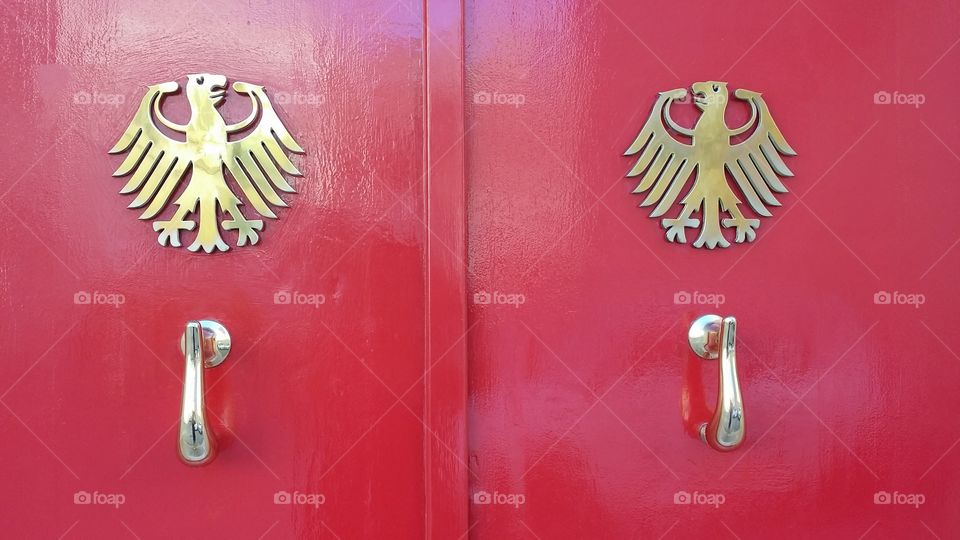 Red door in Malta