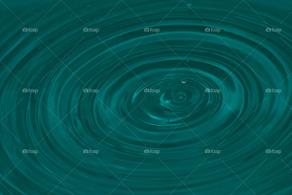 water waves cercles