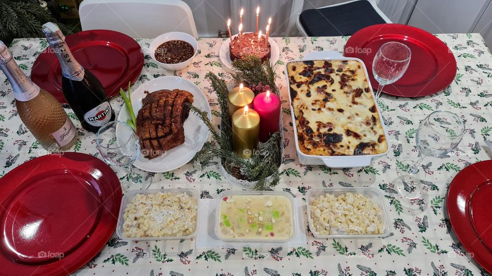 Simple celebration for birthday and christmas. 🥂🎄🎁❤️