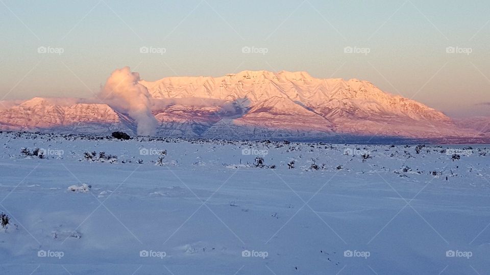 Utah mountains cover in snow