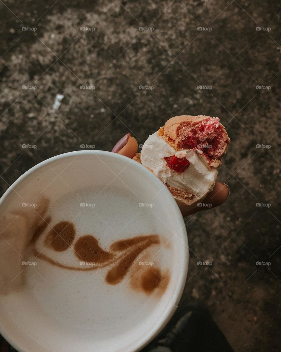 Cake with strawberry