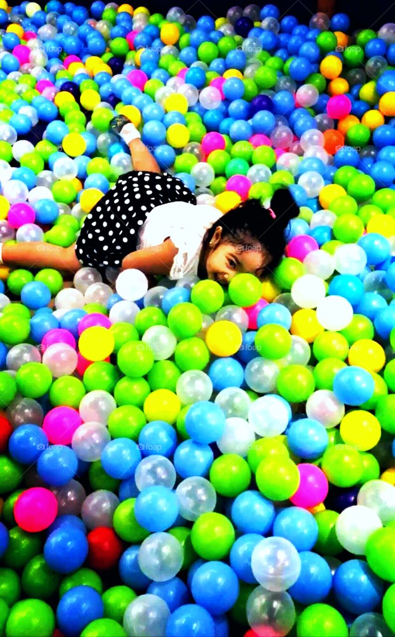 "I prefer living in color.” ~David Hockney