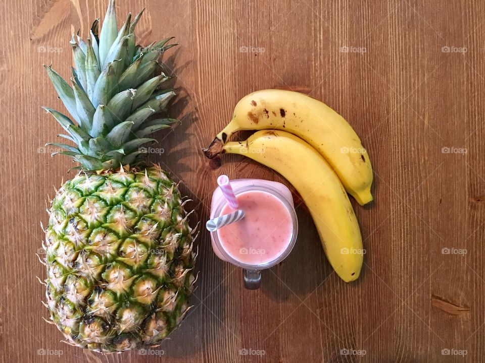 Fresh fruit smoothie 