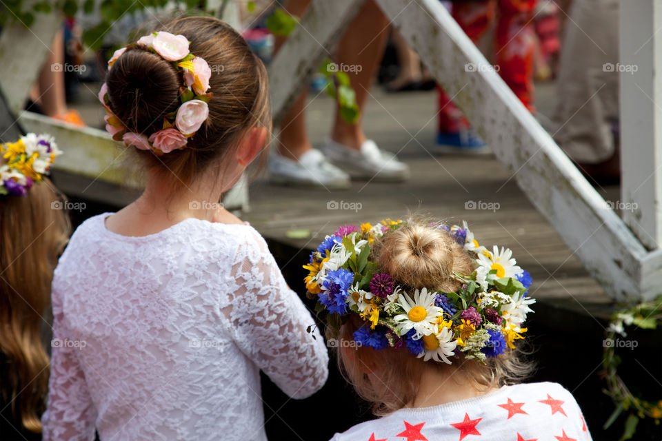 Midsummer dance