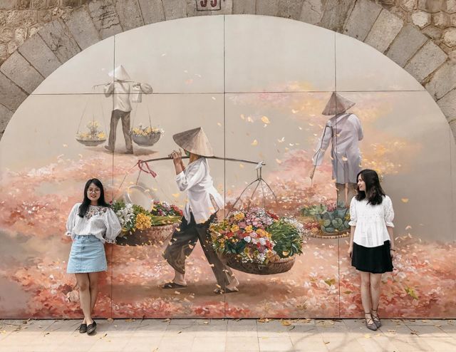 Hanoi street (flower Road)