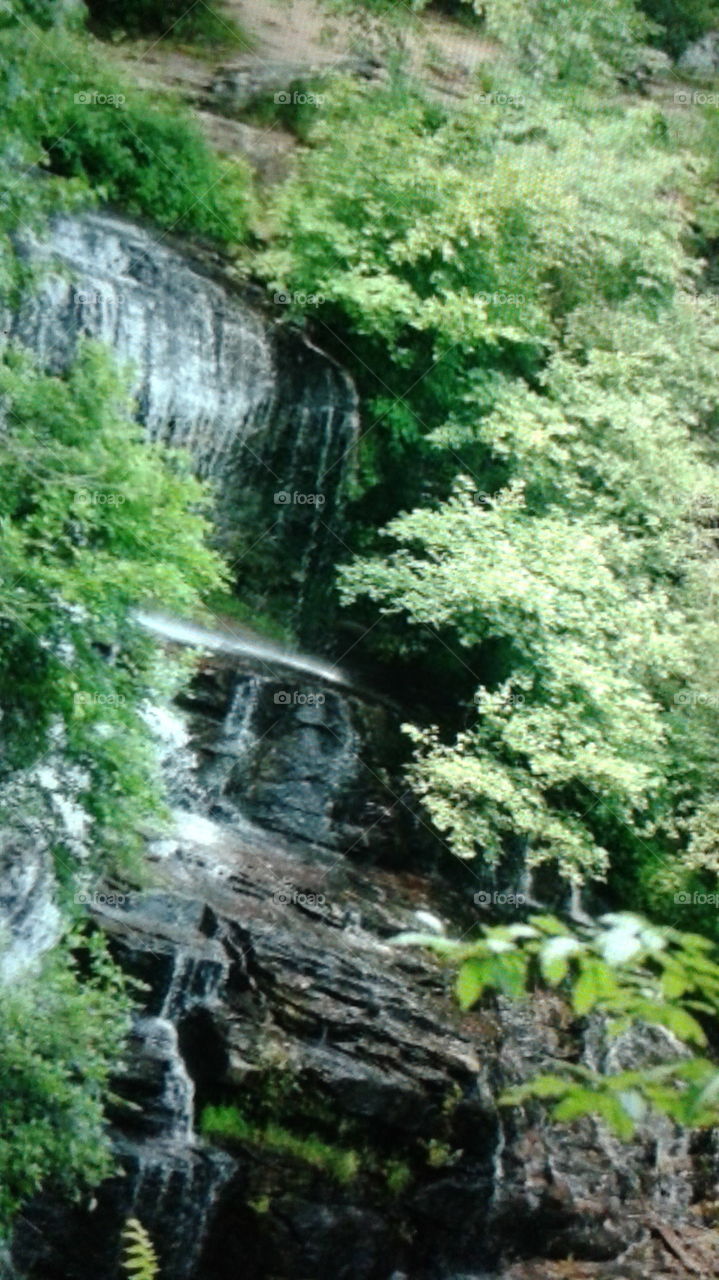 Mountain Falls
