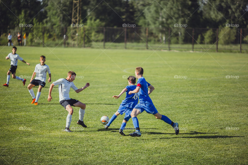 Football teen play 