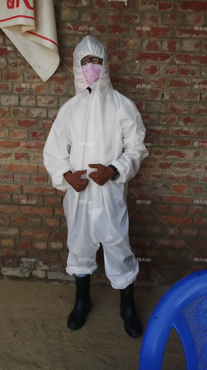 Personal protective equipment(PPE) in the context of filovirus disease outbreak response.