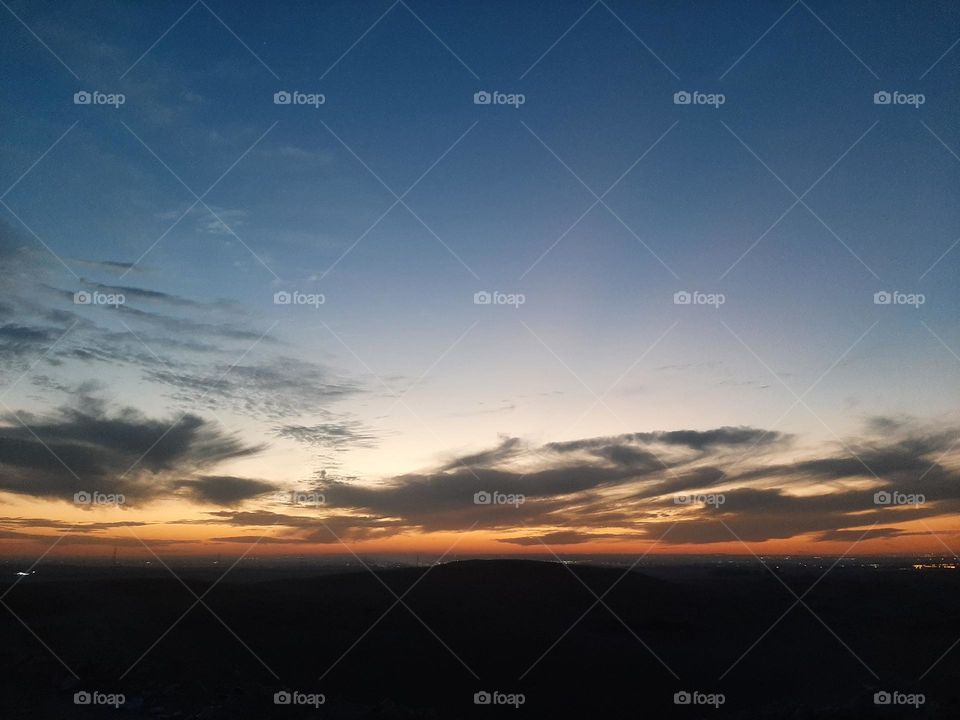 Please, I want you to support me, I need your help, I am poor, I need dollars, please