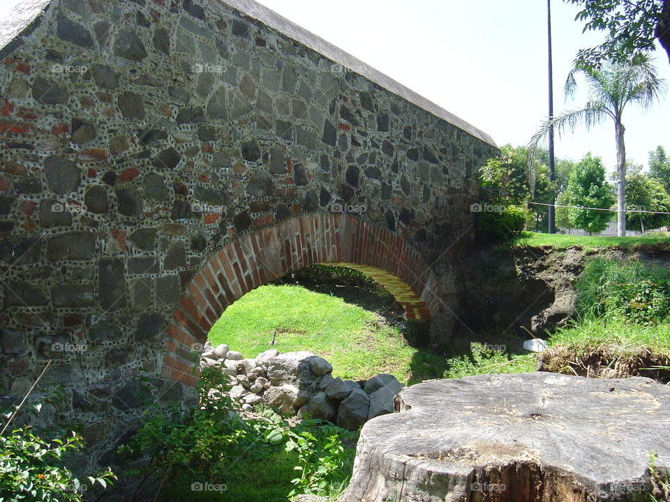 The Bridge. Colonial Architecture 