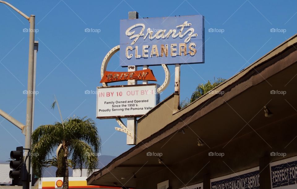 A vintage sign near Downtown Pomona 